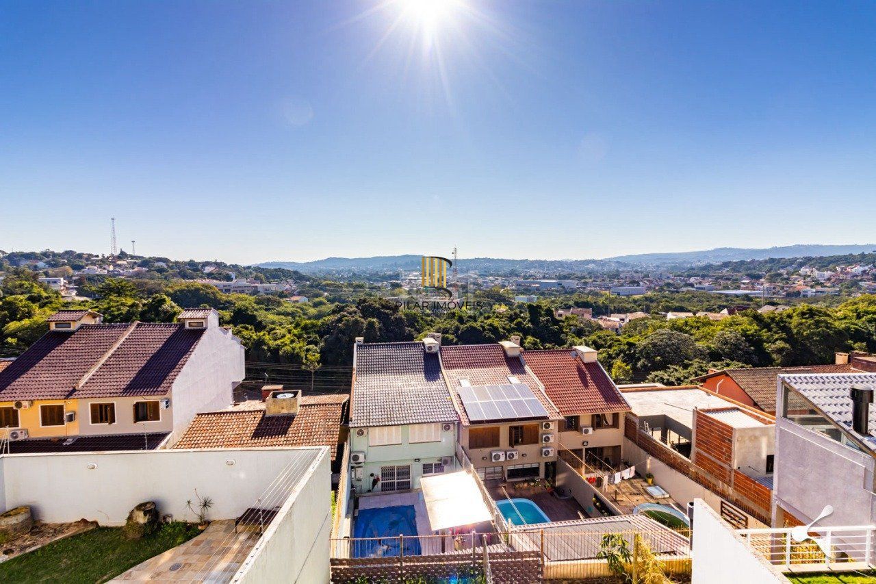 Casa 3 dormitórios no bairro Espírito Santo