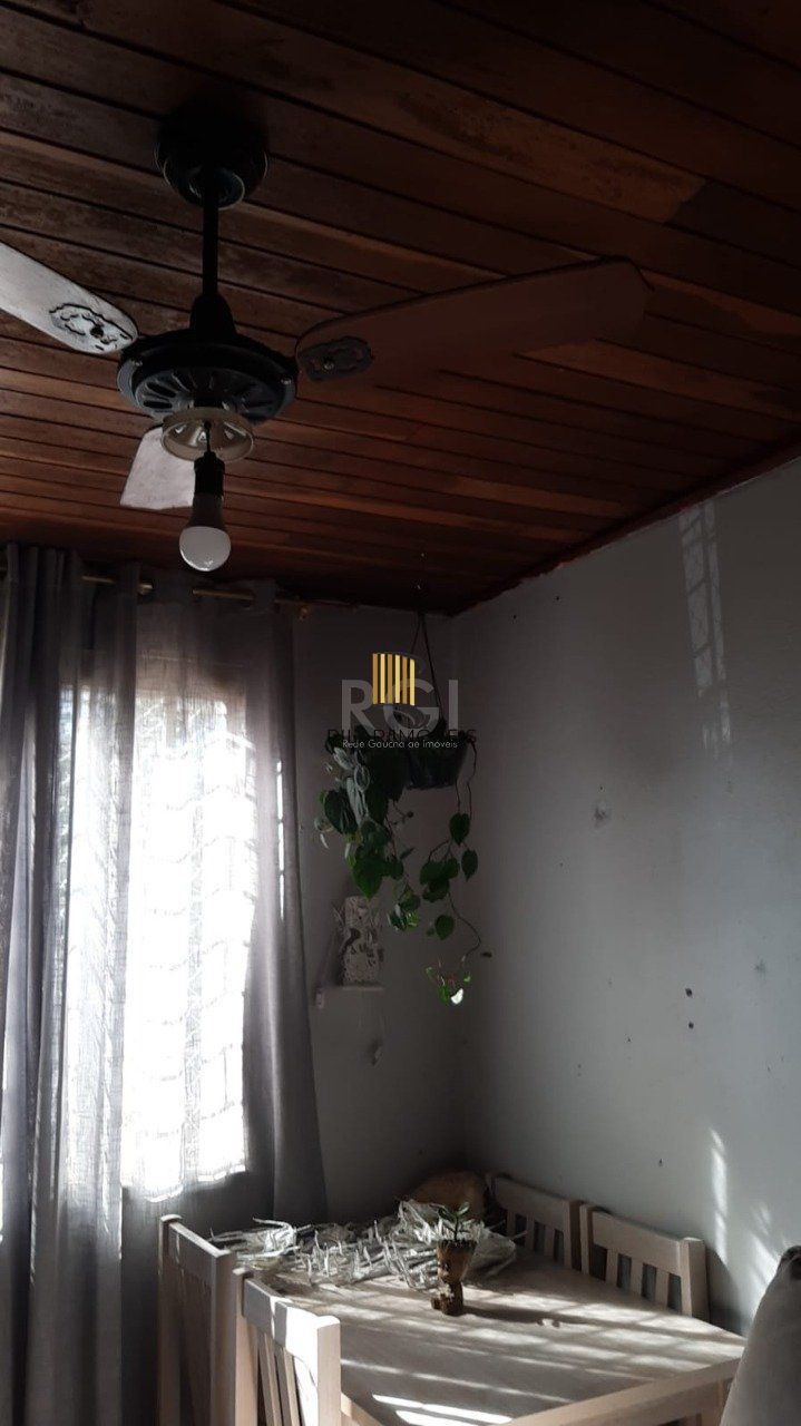 Apartamento para Venda - 51.28m², 2 dormitórios, 1 vaga - Camaquã, Porto Alegre