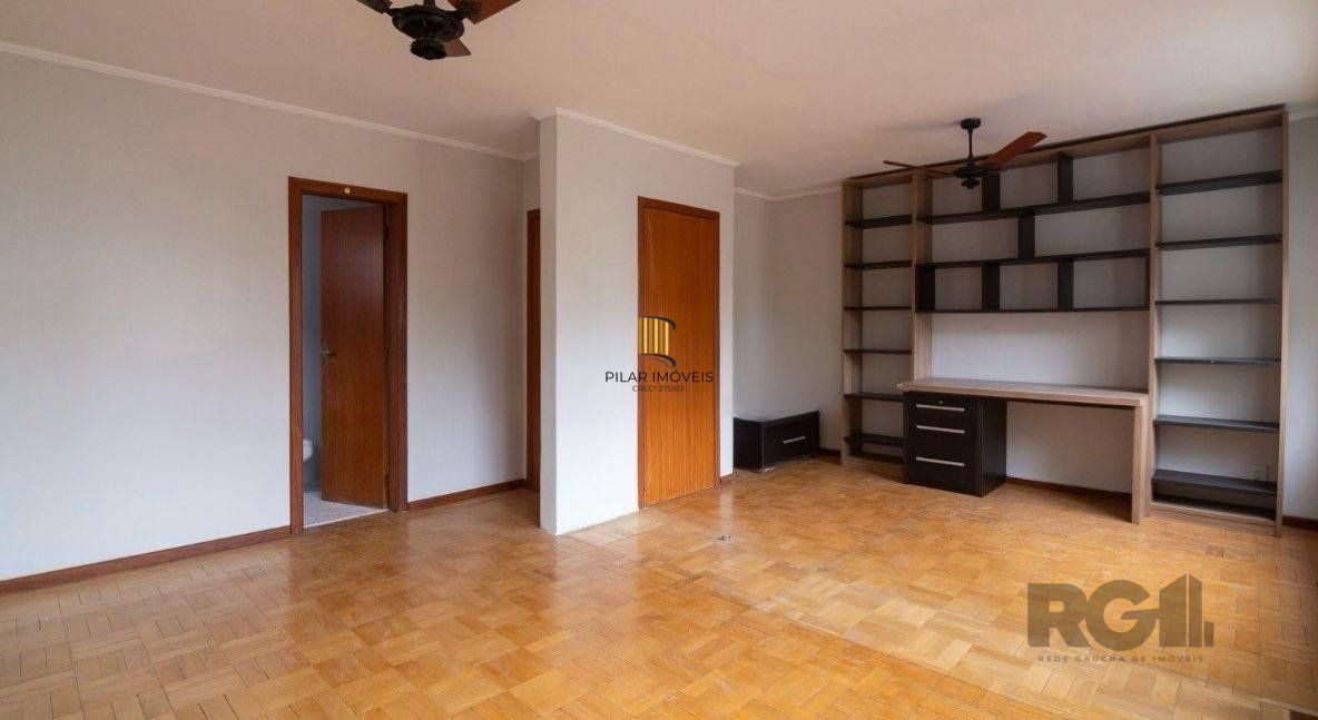 Apartamento 3 dormitórios com suite, de 133m2 no bairro Sao Joao.