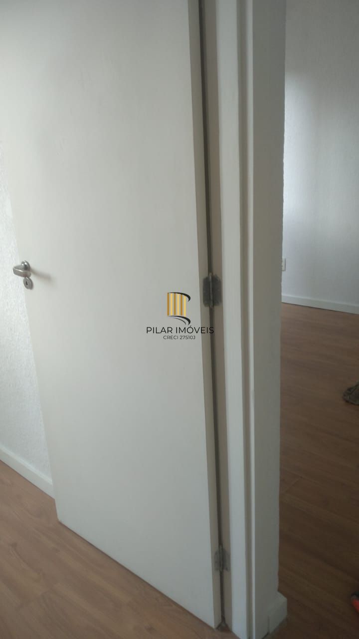 Apartamento com 02 quartos e 01 vaga à Venda no Bairro Sarandi, Porto Alegre/RS