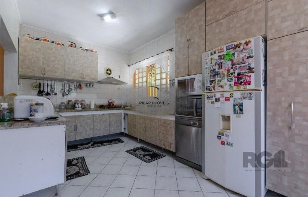 Casa 6 dormitórios no bairro Vila Conceição