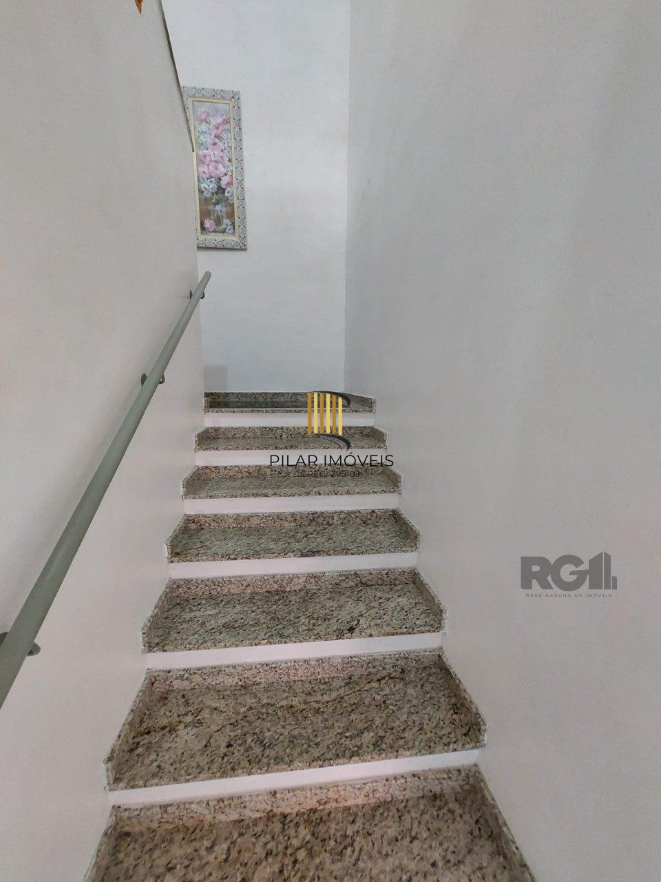 CASA 3 QUARTOS - ESPÍRITO SANTO - PORTO ALEGRE - RS