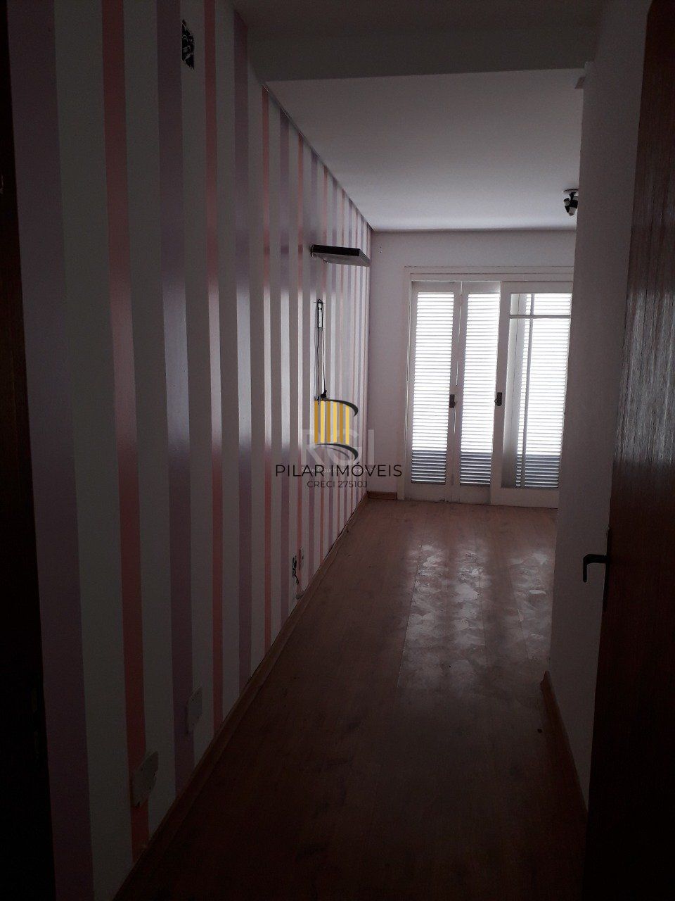 Casa para Venda - 205m², 2 dormitórios, sendo 1 suites, 2 vagas - Ipanema