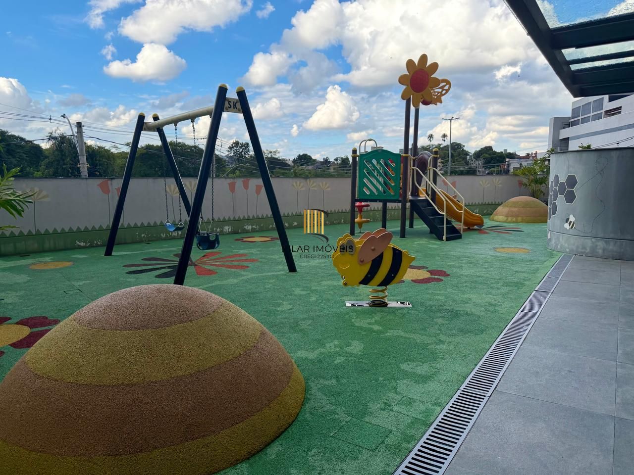 Apartamento com box duplo no bairro Teresópolis