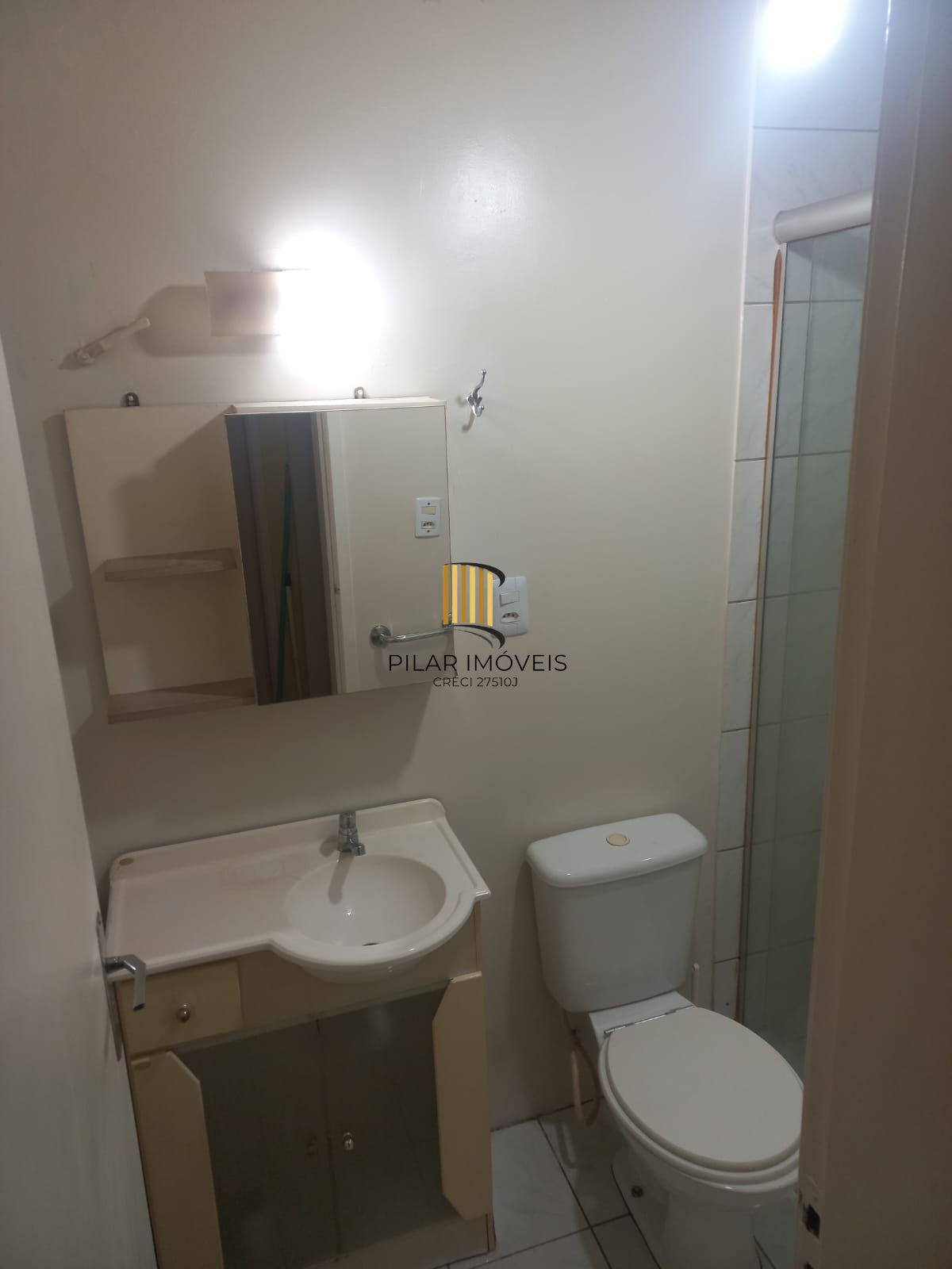 APARTAMENTO TERREO DE 2 DORMITORIOS NO BAIRRO CRISTAL PORTO ALEGRE POSIÇÃO OESTE