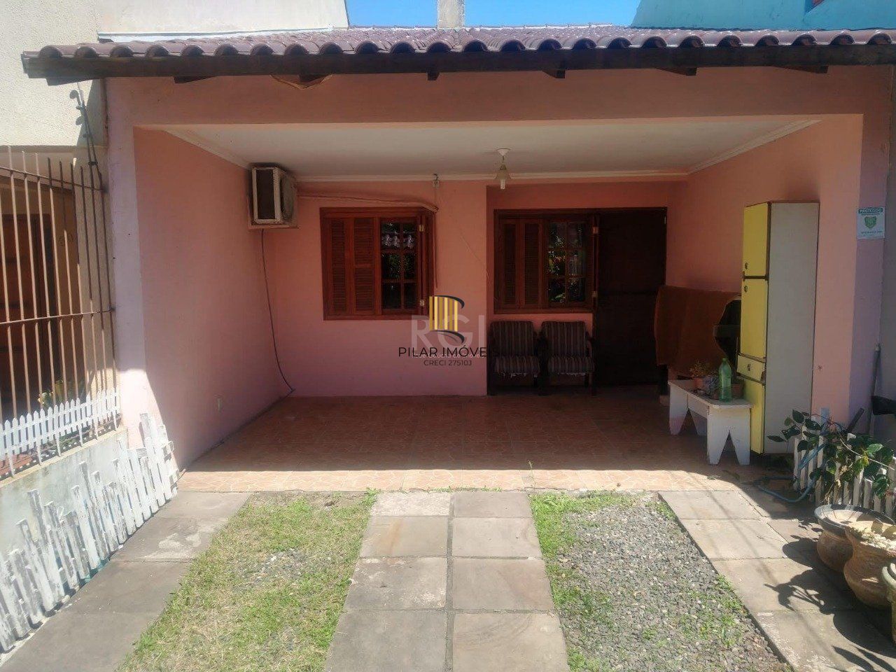 Casa, 2 dormitórios, 2 banheiros, 2 vagas de garagem, no bairro Aberta dos Morros, Porto Alegre/RS