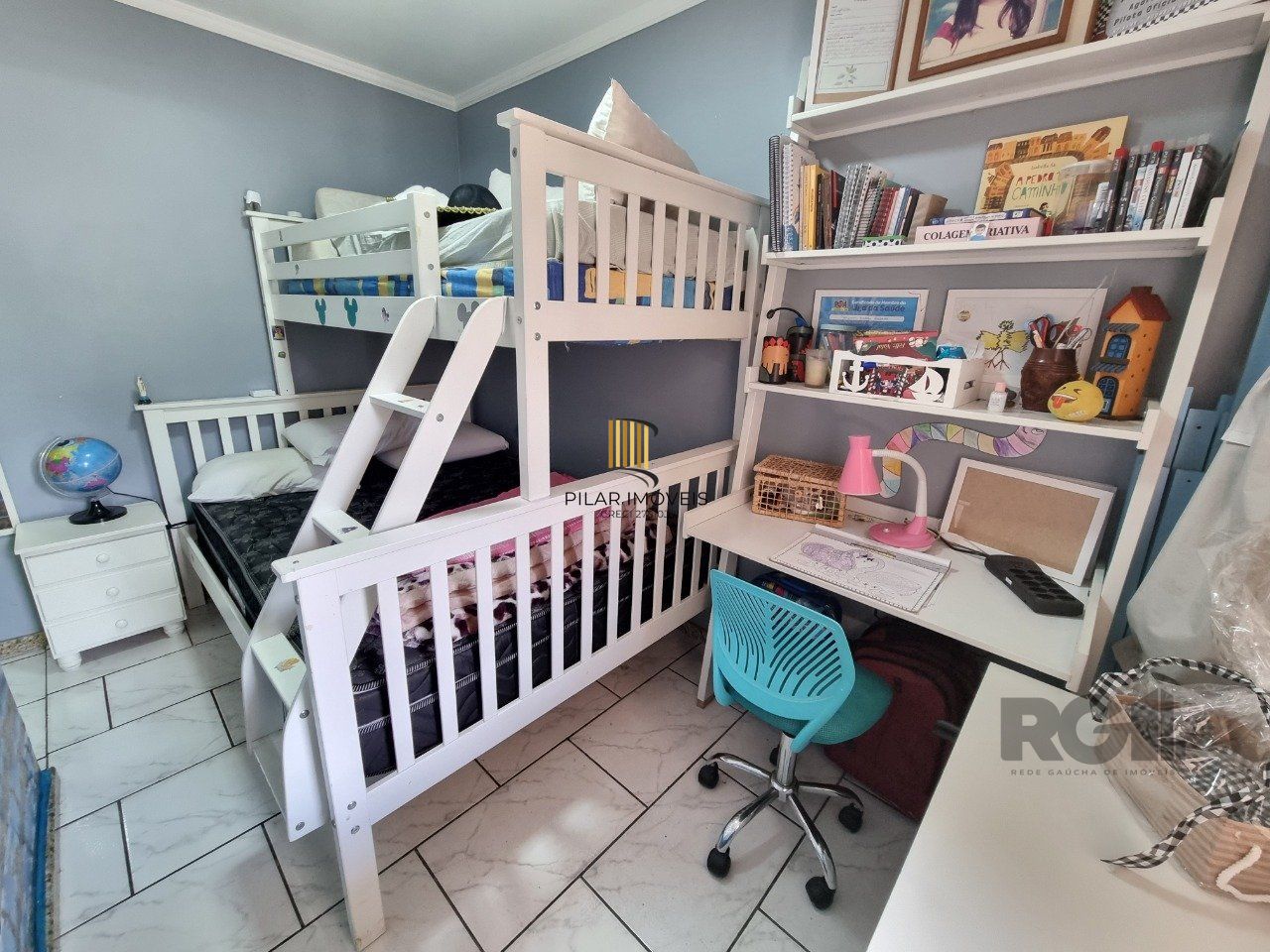 Casa 4 dormitórios, 4 vagas, espaço gourmet, piscina, jardim do salso Porto Alegre RS