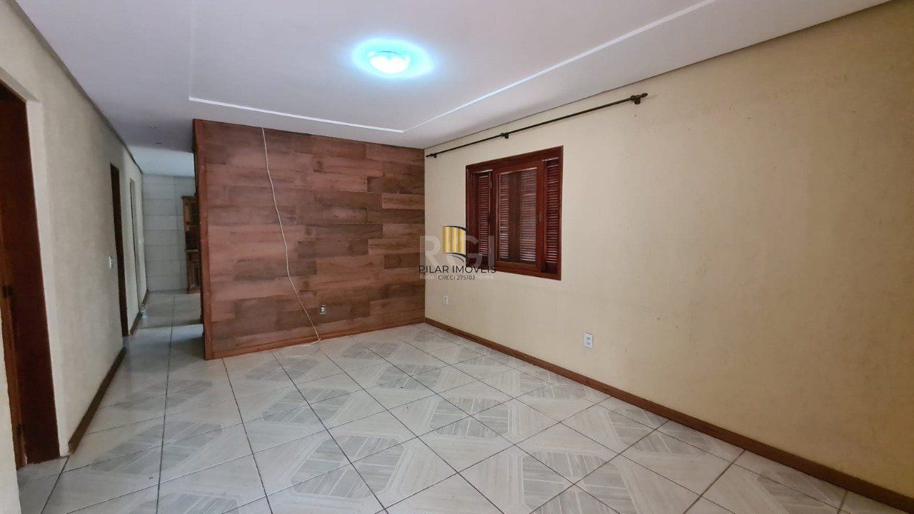 Casa para Venda - 94m², 3 dormitórios, 2 vagas - Agronomia, Porto Alegre