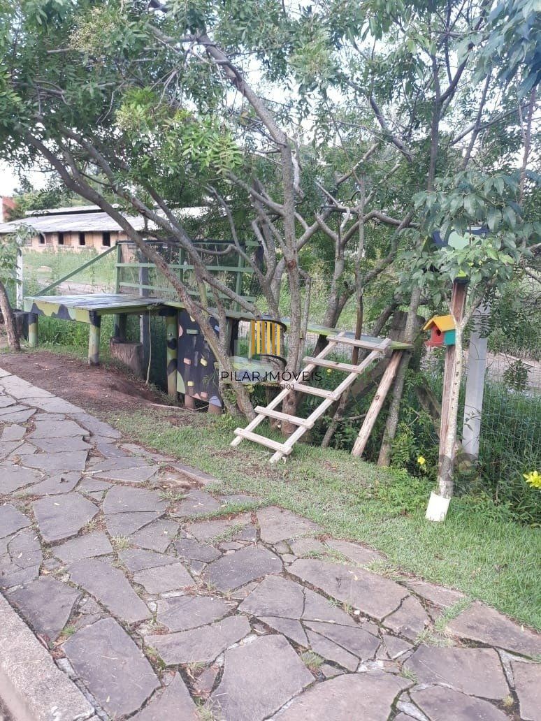 CASA 3 DORMITÓRIOS 1 SUíTE, VAGA DE GARAGEM BAIRRO HÍPICA PORTO ALEGRE RS