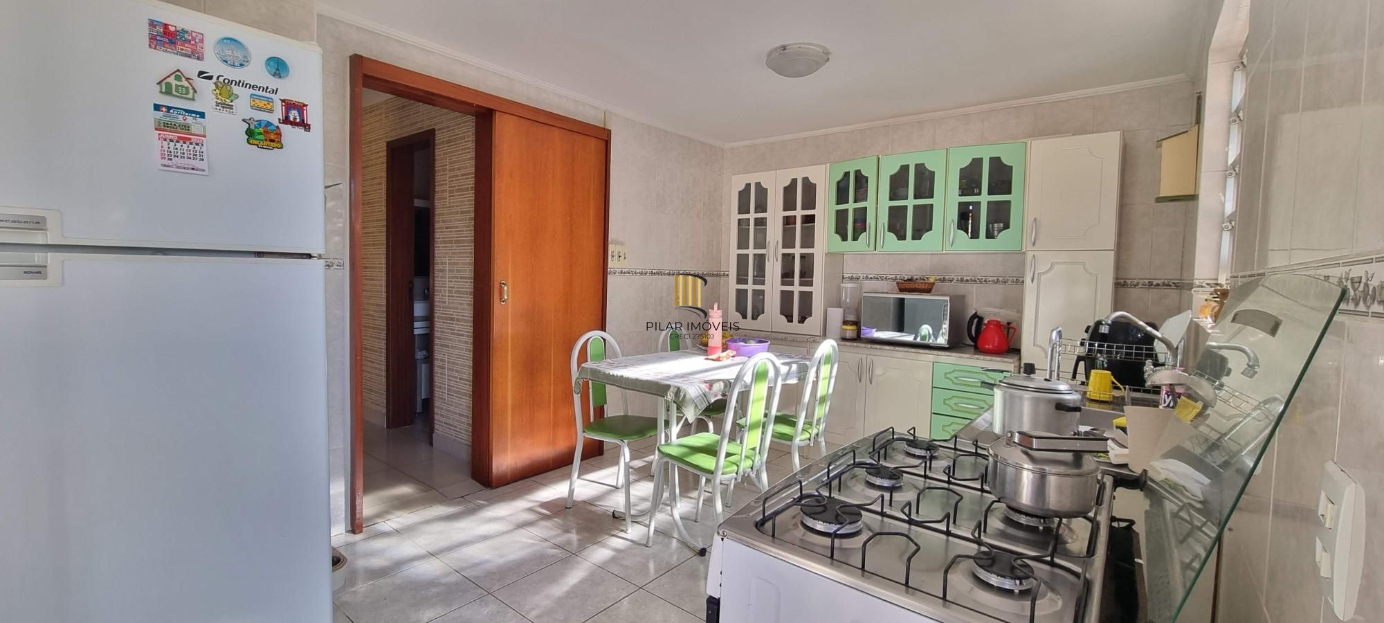 Excelente Casa 3D, 4 vagas, 2 banheiros Viamão RS