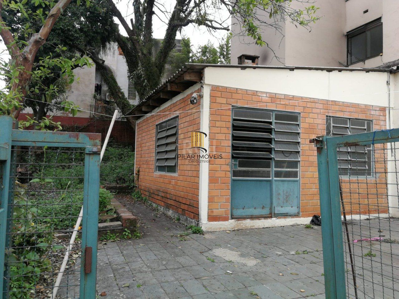 Casa para Venda - 170m², 3 dormitórios, 3 vagas - Nonoai, Porto Alegre