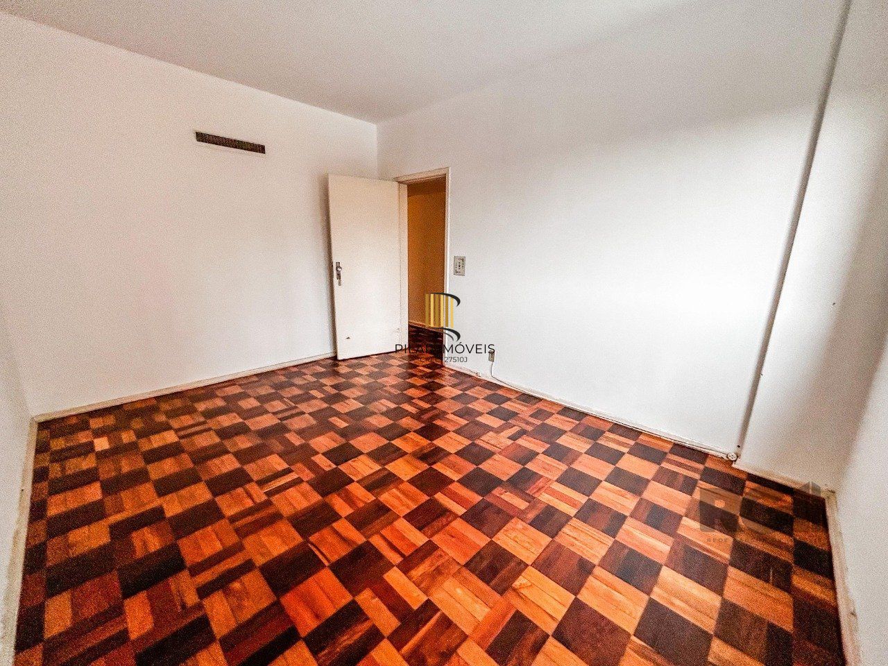 Apartamento no Centro de 3 dormitórios e vaga