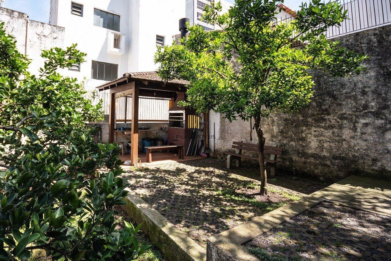 Casa 3 Dormitório(s) Bairro Centro Histórico