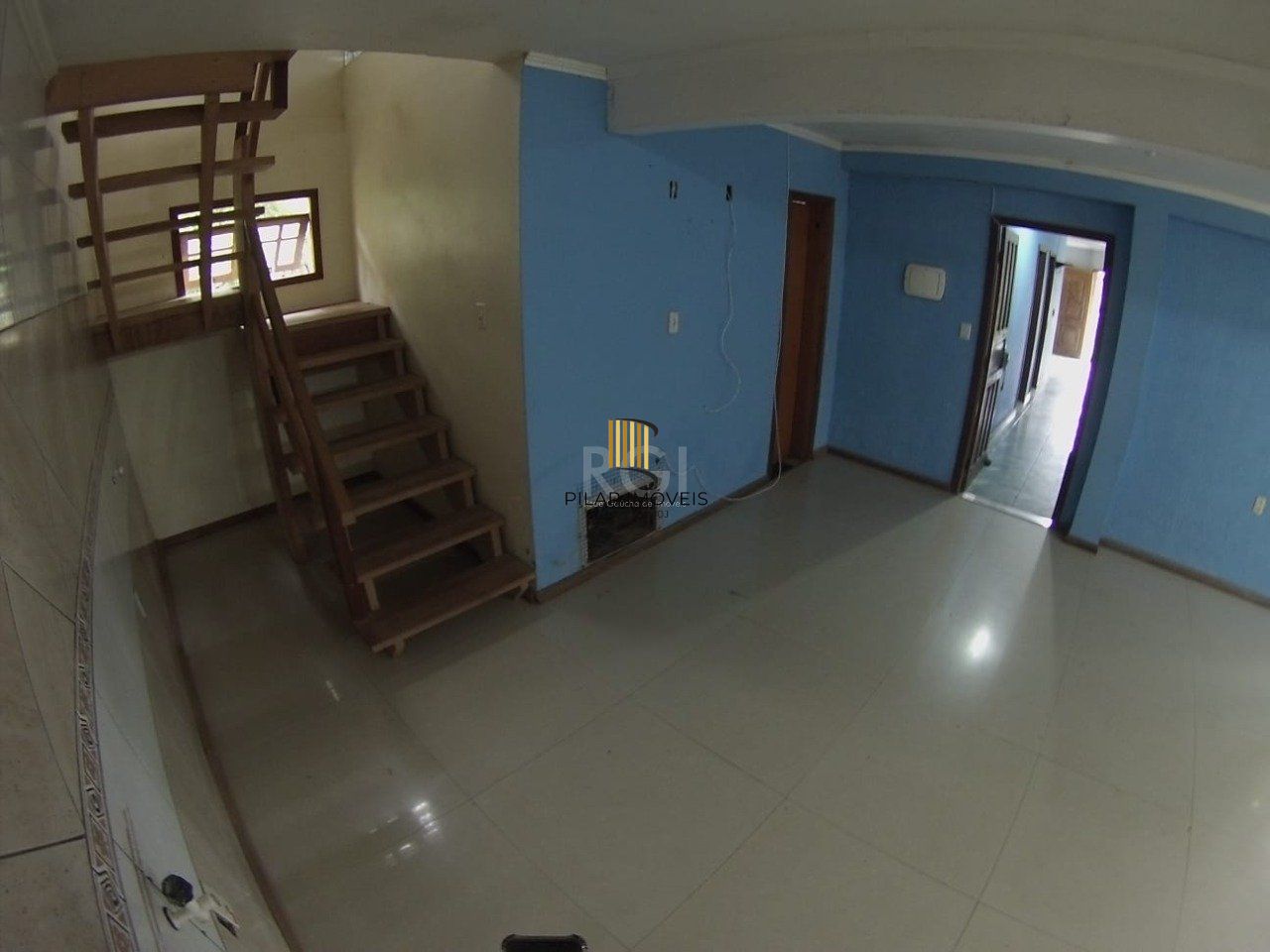 Casa 5 dormitórios no bairro Ponta Grossa