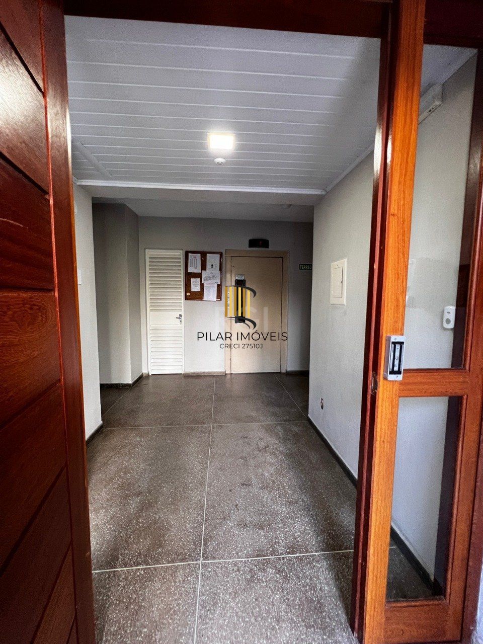 Apartamento de 2 dormitórios, com 53 m² de área privativa