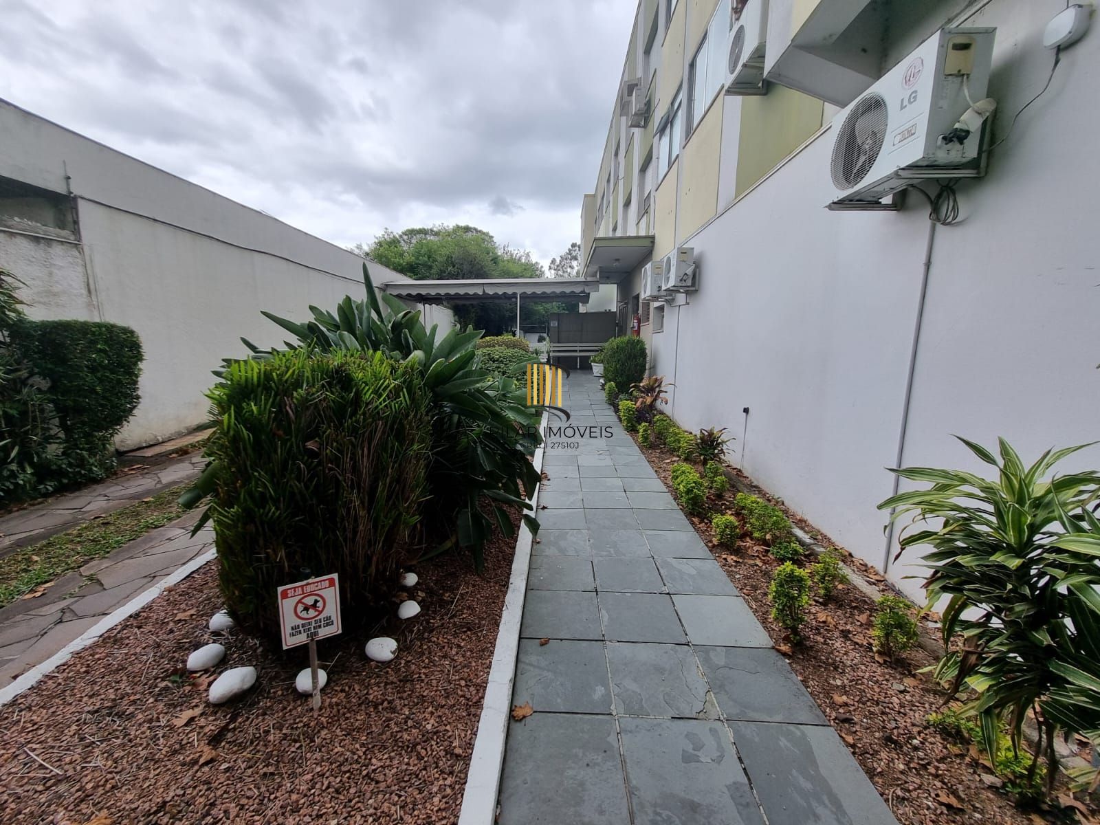 APARTAMENTO 2 DORMITÓRIOS – ÓTIMO ESTADO | LOCALIZAÇÃO PRIVILEGIADA