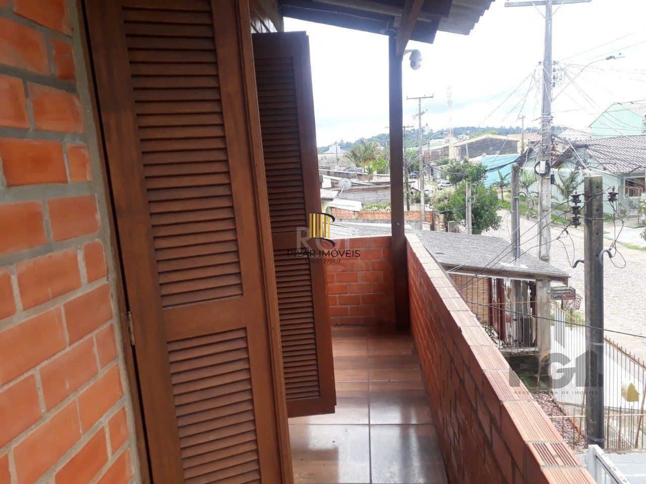 Casa com 3 dormitórios, sendo 1 suíte no bairro Hípica