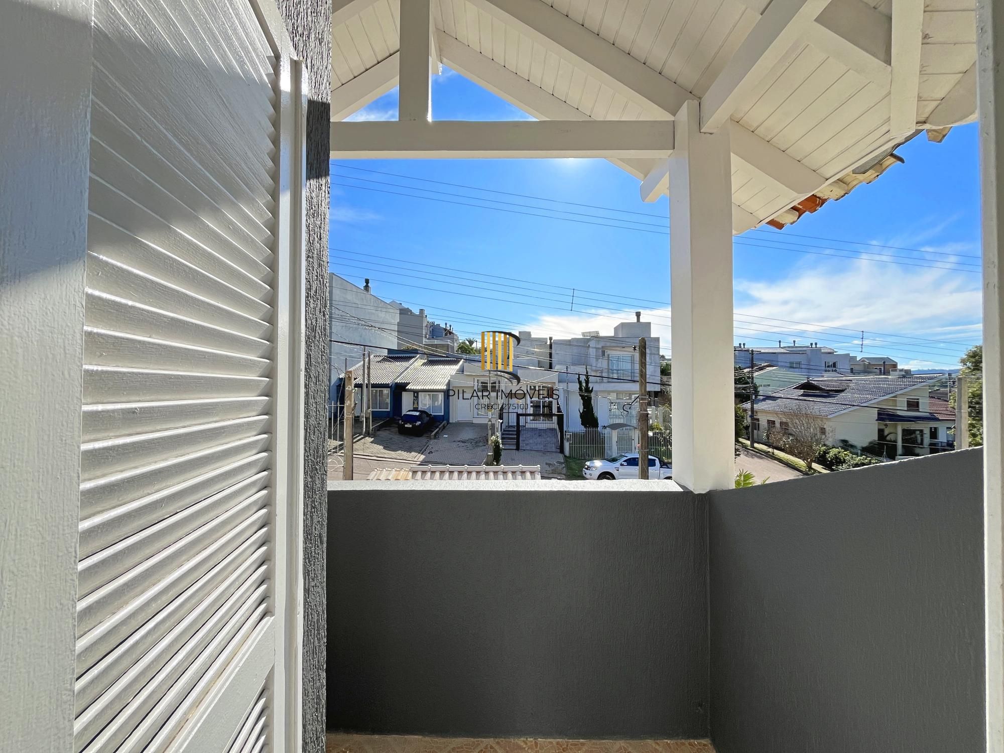 Casa 3 dormitórios no bairro Aberta dos Morros