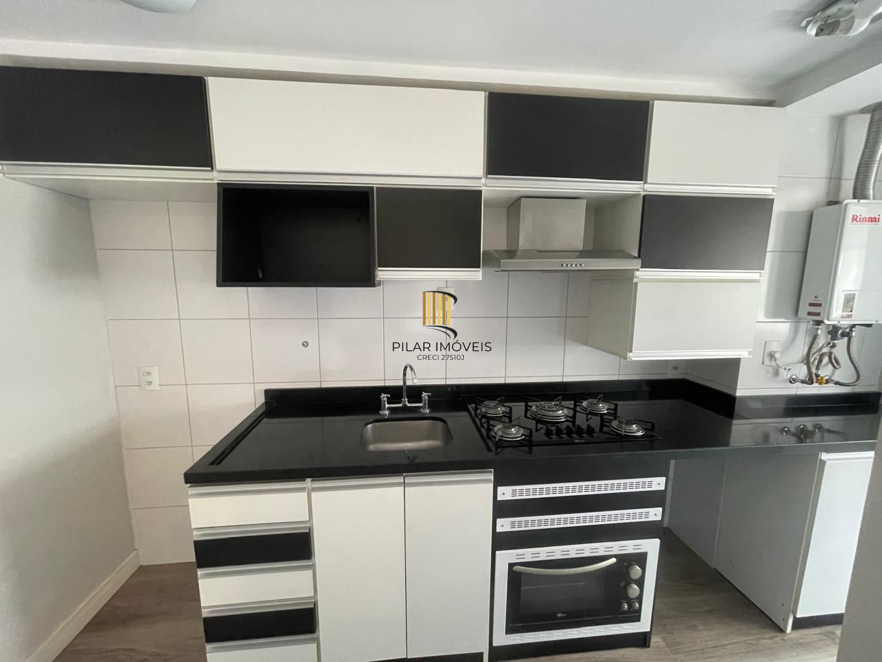 Impecável apartamento semimobiliado, 2 dormitórios, 2 banheiros e 1 vaga coberta