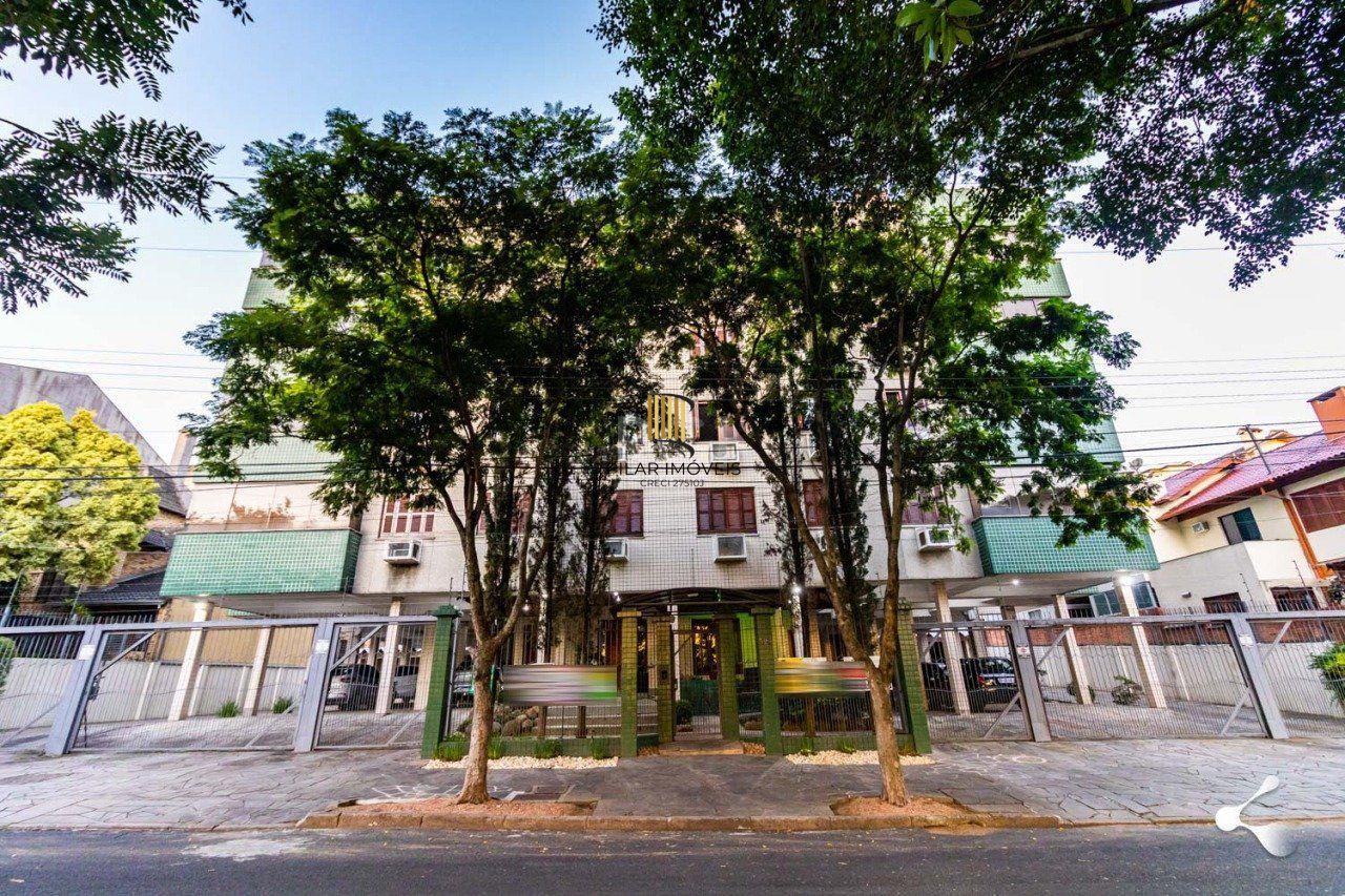 EXCELENTE APARTAMENTO DE 3 DORMITÓRIOS E 2 VAGAS DE GARAGEM