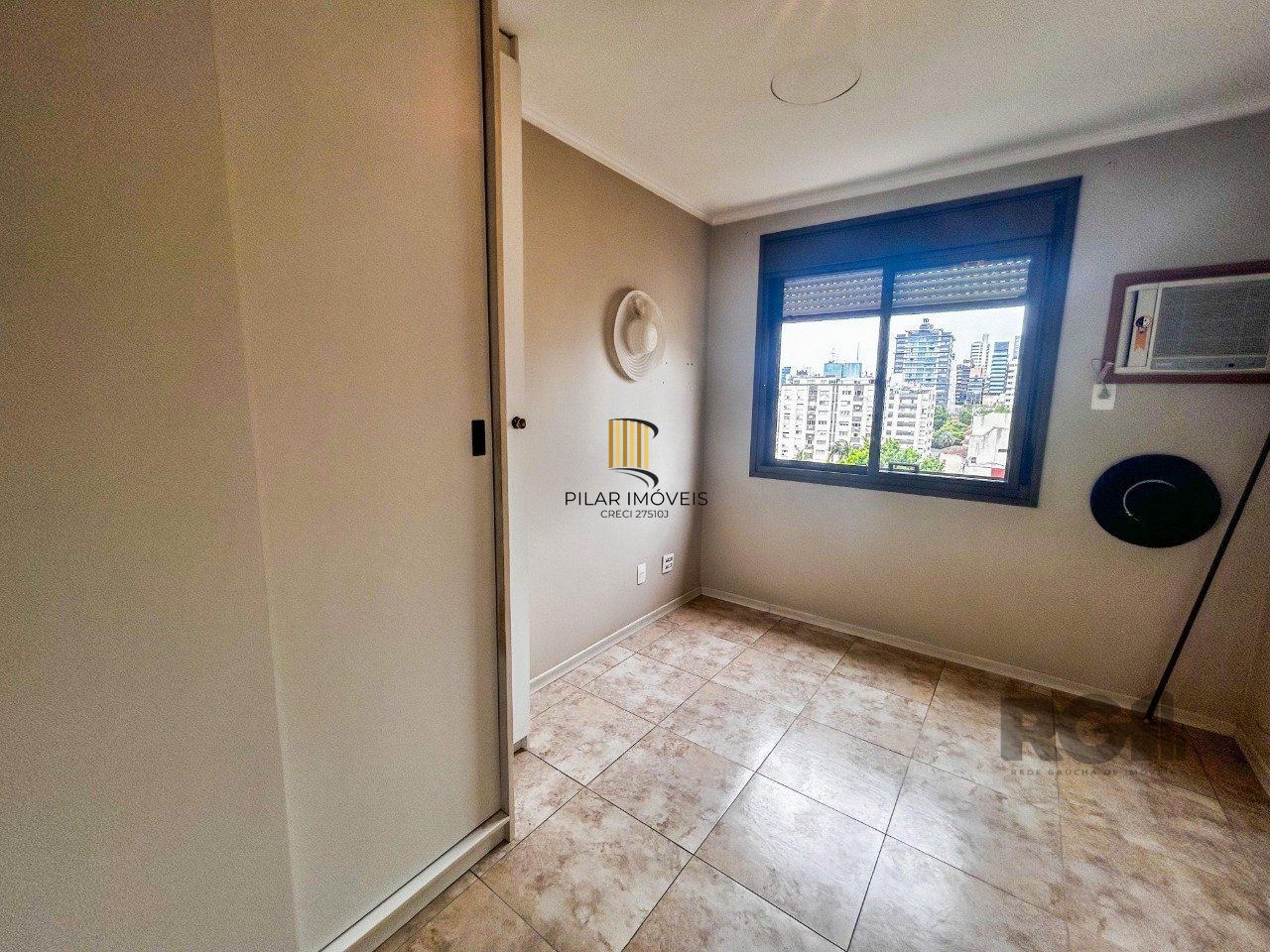 Apartamento 3 dormitórios no bairro Mont Serrat