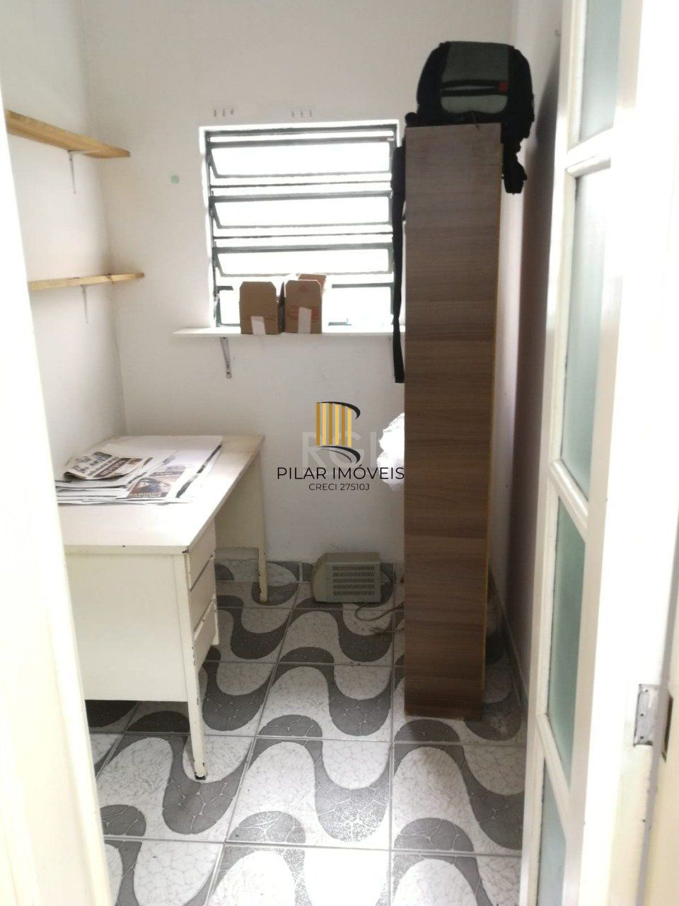 Casa para Venda - 170m², 3 dormitórios, 3 vagas - Nonoai, Porto Alegre