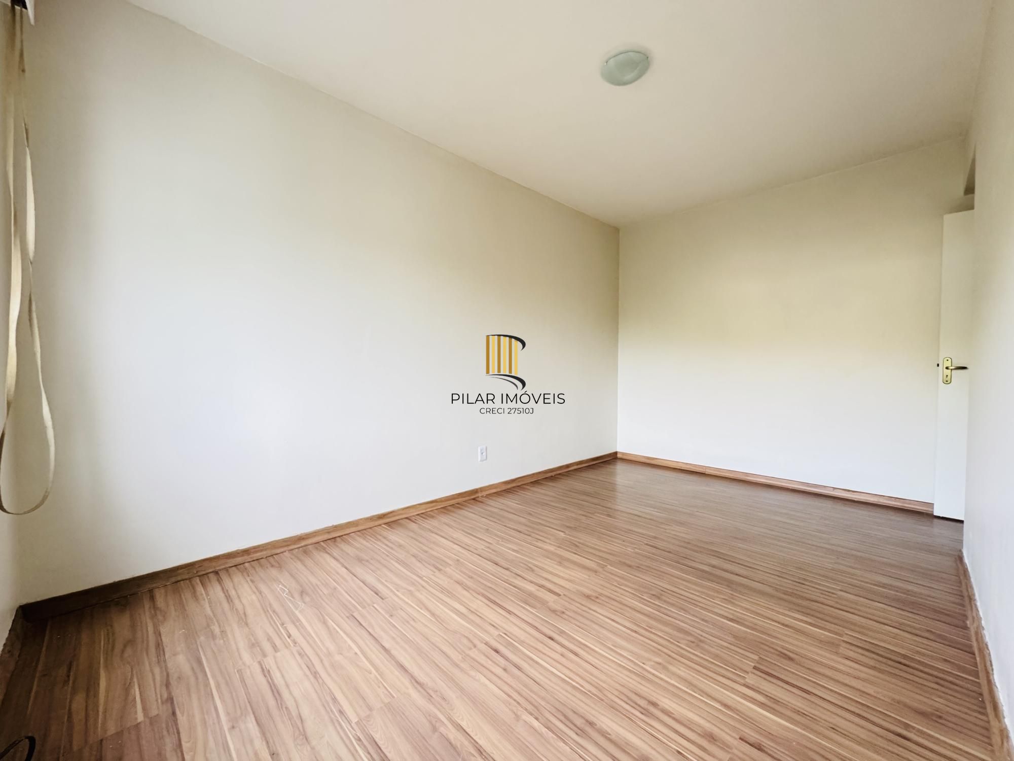 Apartamento com 2 dormitórios, 59m2, localizado no 5º andar, no Bairro Nonoai
