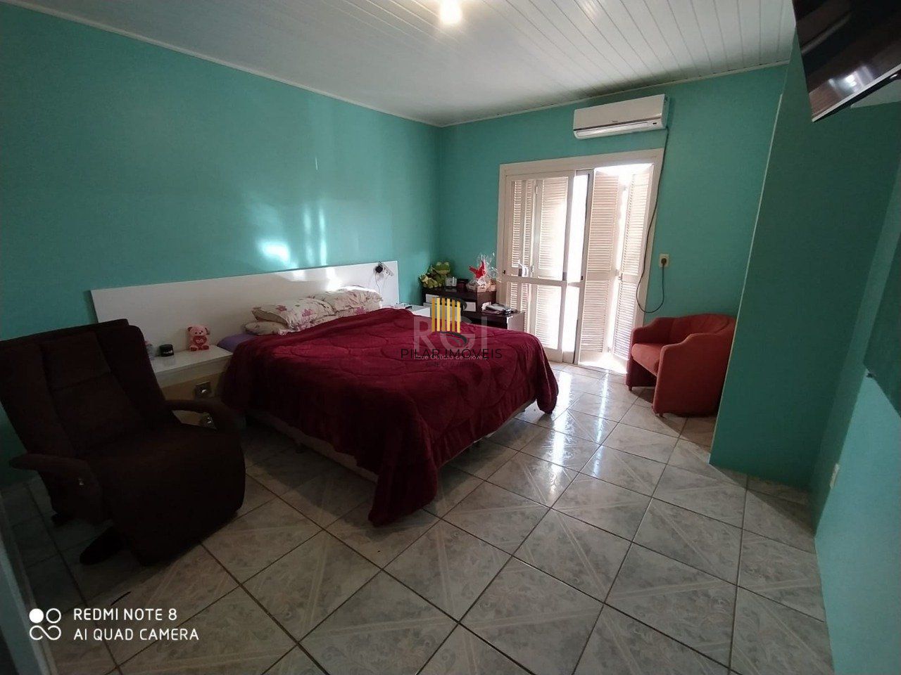 Casa para Venda - 105m², 2 dormitórios, 2 vagas - Hípica