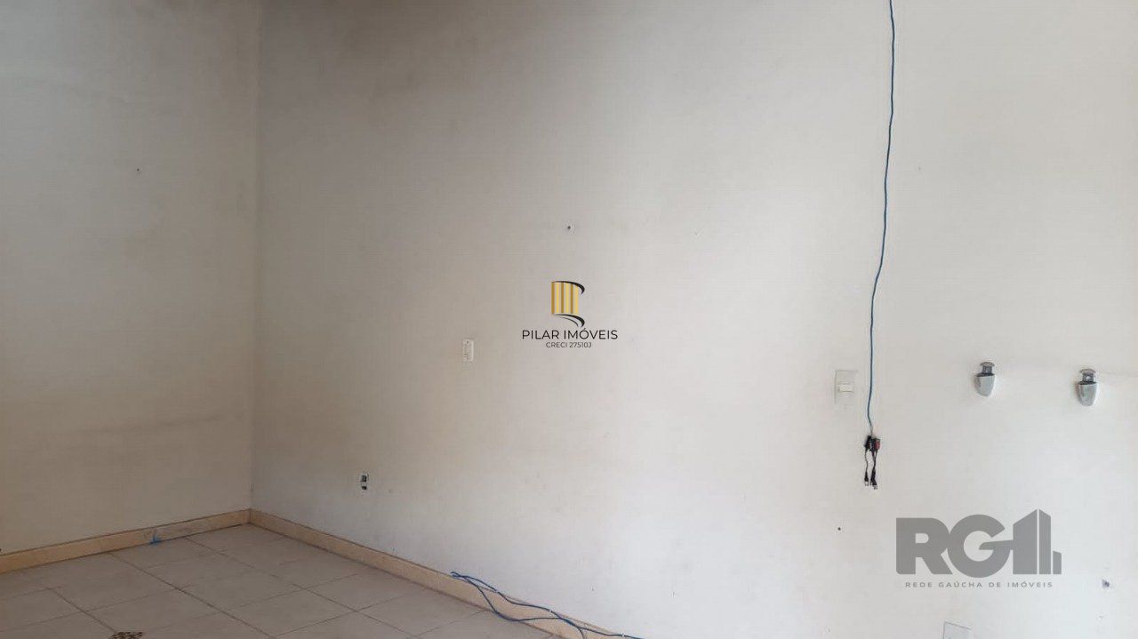 casa mista com 2 vagas na cavalhada Porto Alegre /RS