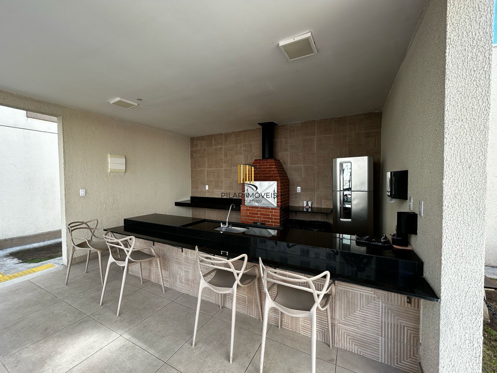 Apartamento 2 quartos a venda, vaga e infra, bairro Cavalhada, Porto Alegre, RS