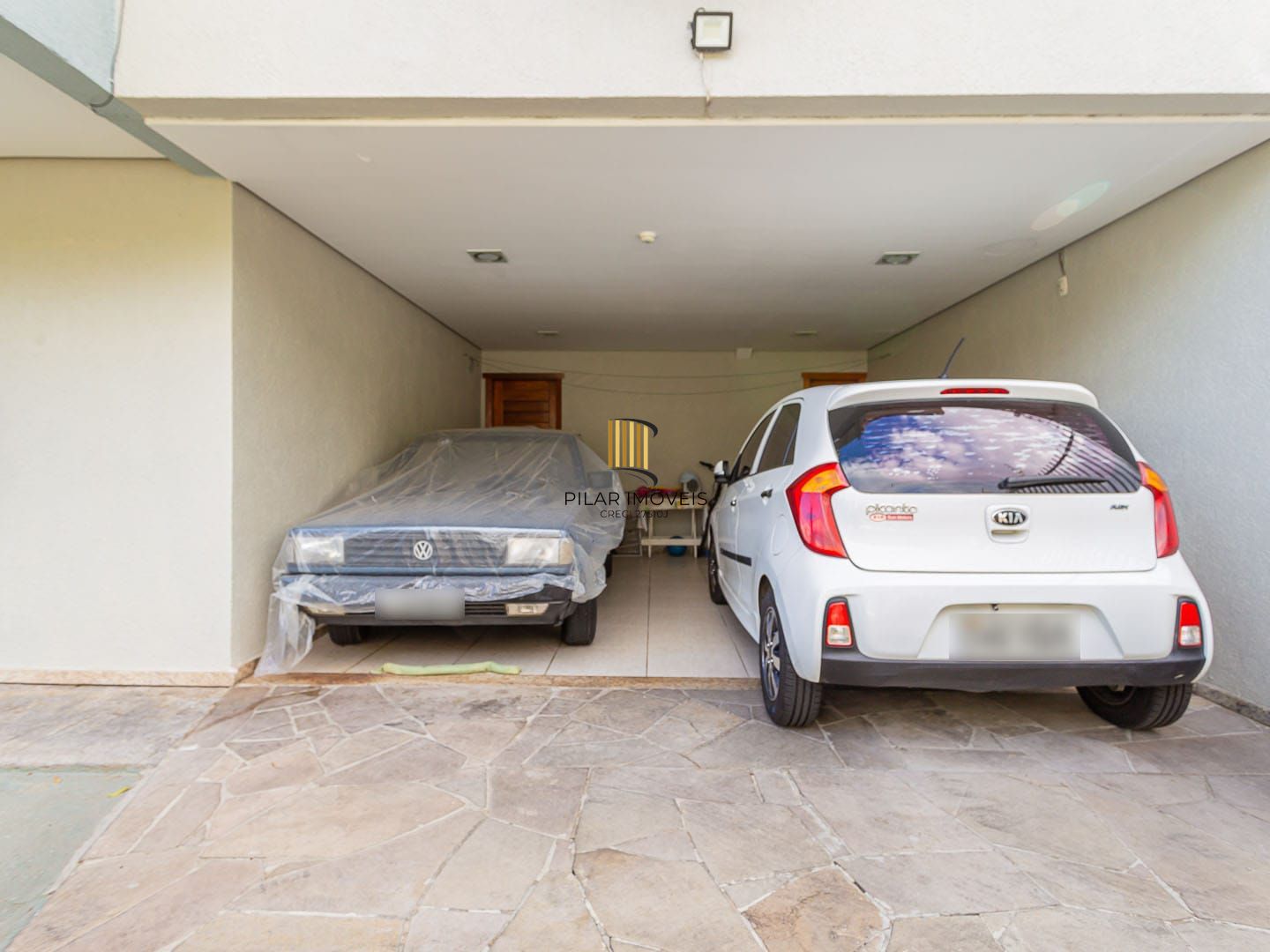 Casa 3 dormitórios com duas suítes bairro Jardim Floresta - Lindoia