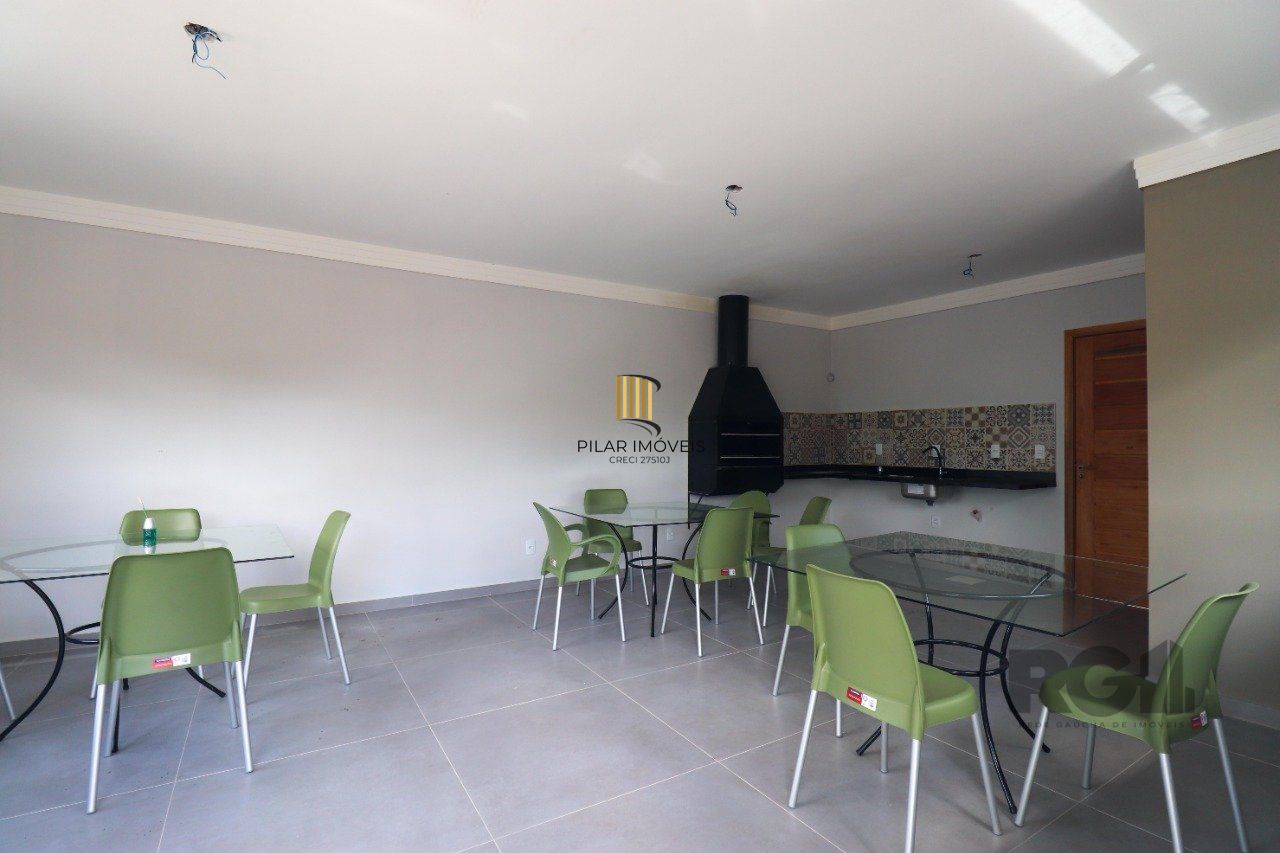 Casa de Condomínio 2 dormitórios no bairro Vila Nova