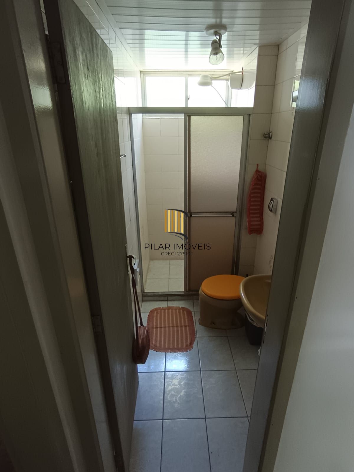 Apartamento 2 dormitórios, vaga rotativa, bairro Camaquã, Porto Alegre/RS