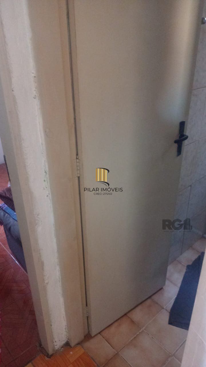 Apartamento 2 dormitórios no bairro Rubem Berta