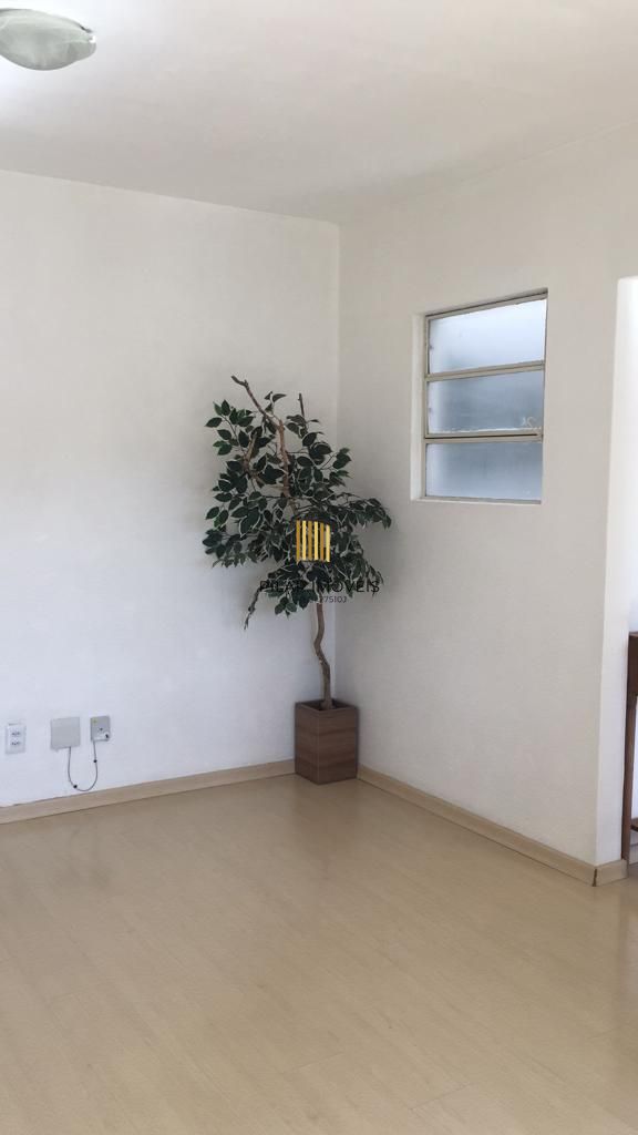 Apartamento de 1 quarto semimobiliado no bairro Tristeza em Porto Alegre.