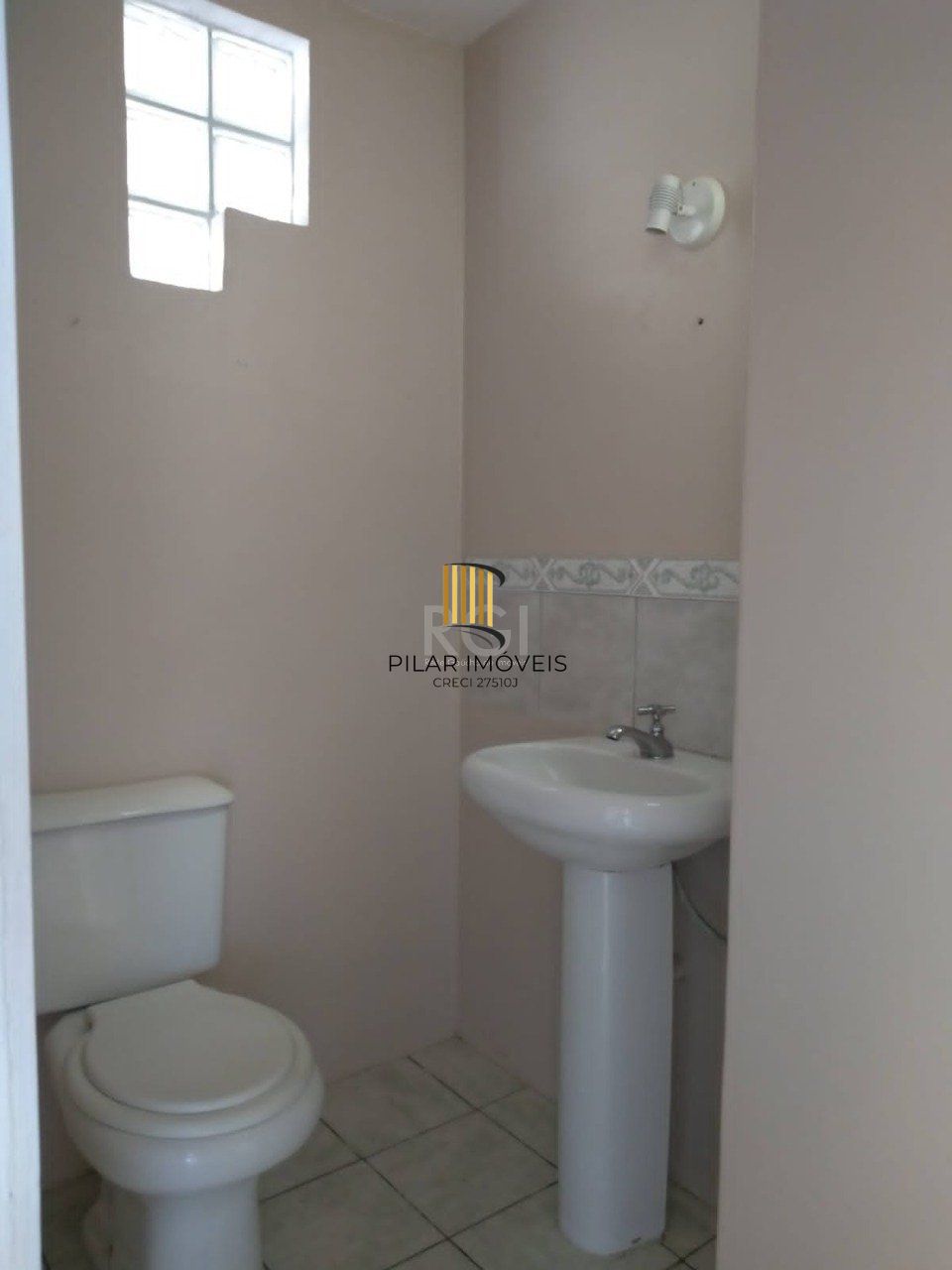 Apartamento para Venda - 69.84m², 3 dormitórios, Camaquã, Porto Alegre