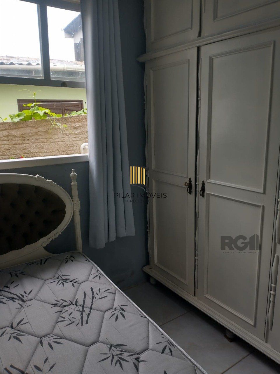 Casa de 155m² com 2 quartos, suíte, 2 vagas de garagem, no bairro Jardim Europa, Porto Alegre/RS