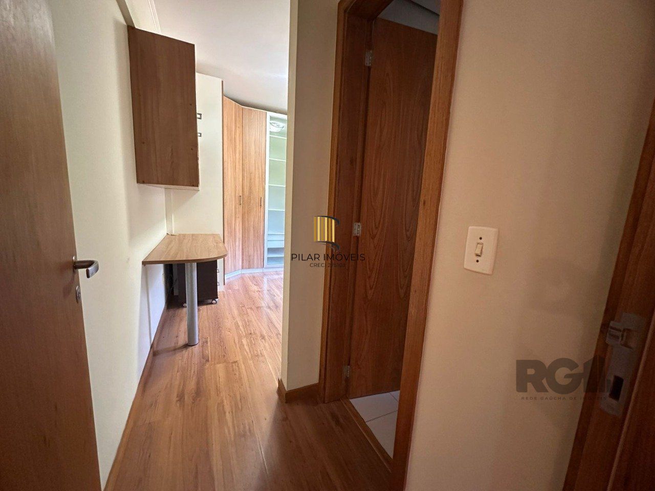 Apartamento a venda no bairro tristeza 2 dormitórios e vaga de garagem