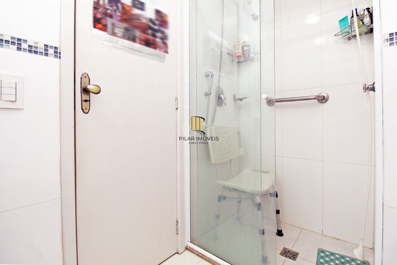 Apartamento 2 dormitórios, no bairro Floresta, Porto Alegre/RS