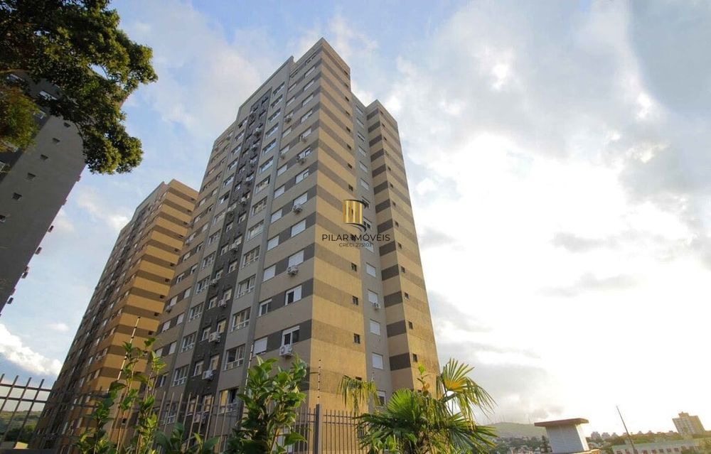 Apartamento com 02 dormitórios e 01 vaga no Bairro Jardim Carvalho Porto Alegre