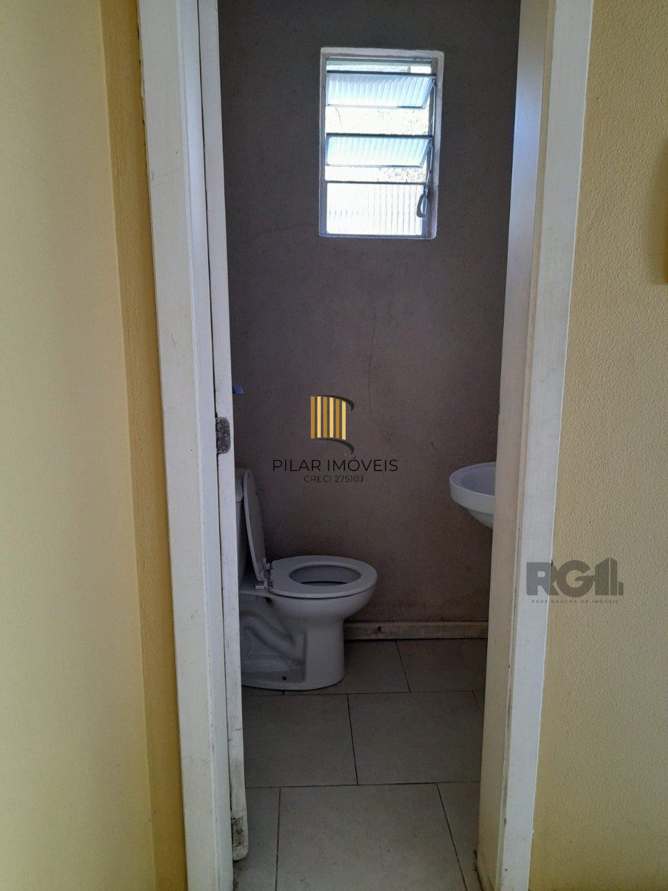 Casa de 3 dormitórios no bairro Santa Tereza