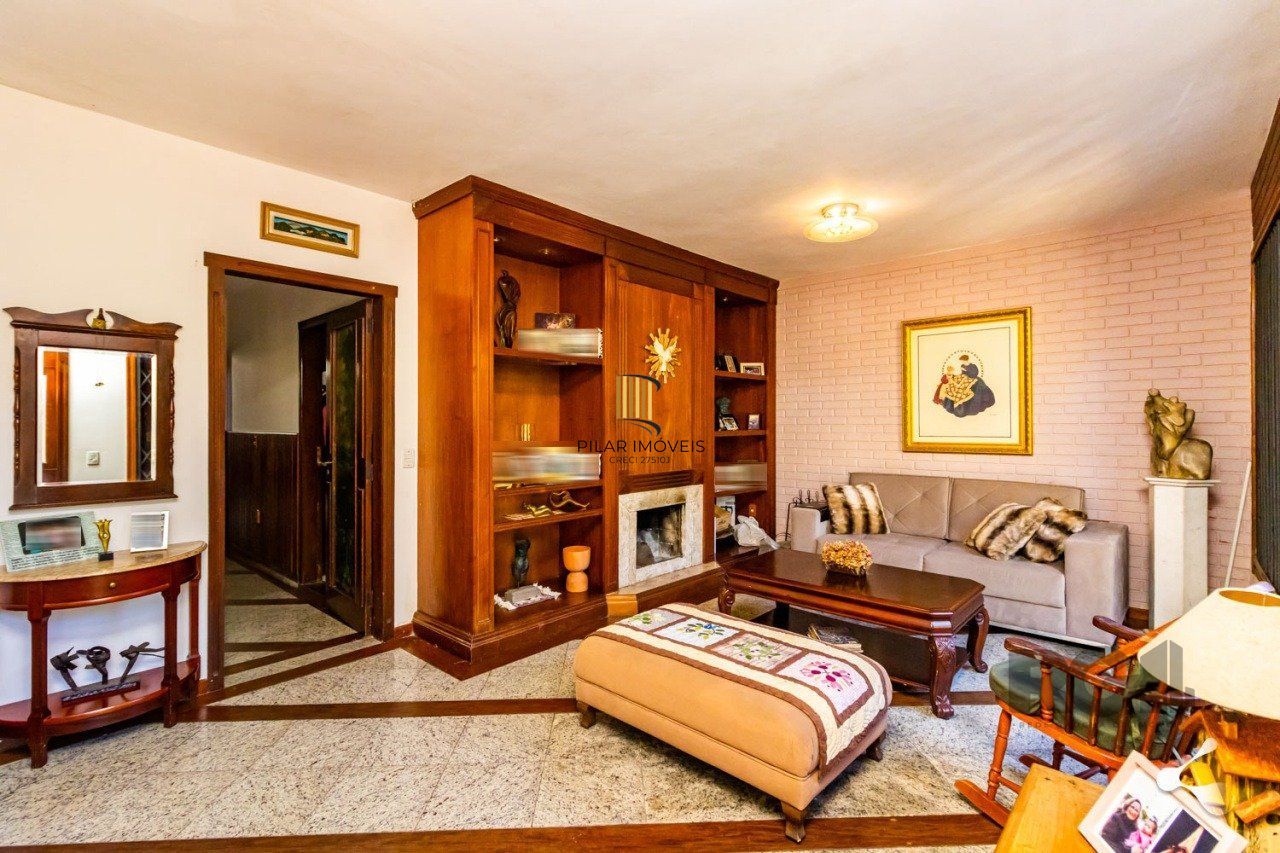 CASA, 4 DORMITÓRIOS, 3 SUÍTES, 2 VAGAS DE GARAGEM, BAIRRO IPANEMA, PORTO ALEGRE/RS