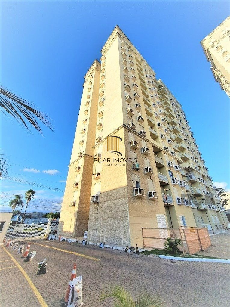 Apartamento com  03 quartos, sendo 1 suíte e 01 vaga