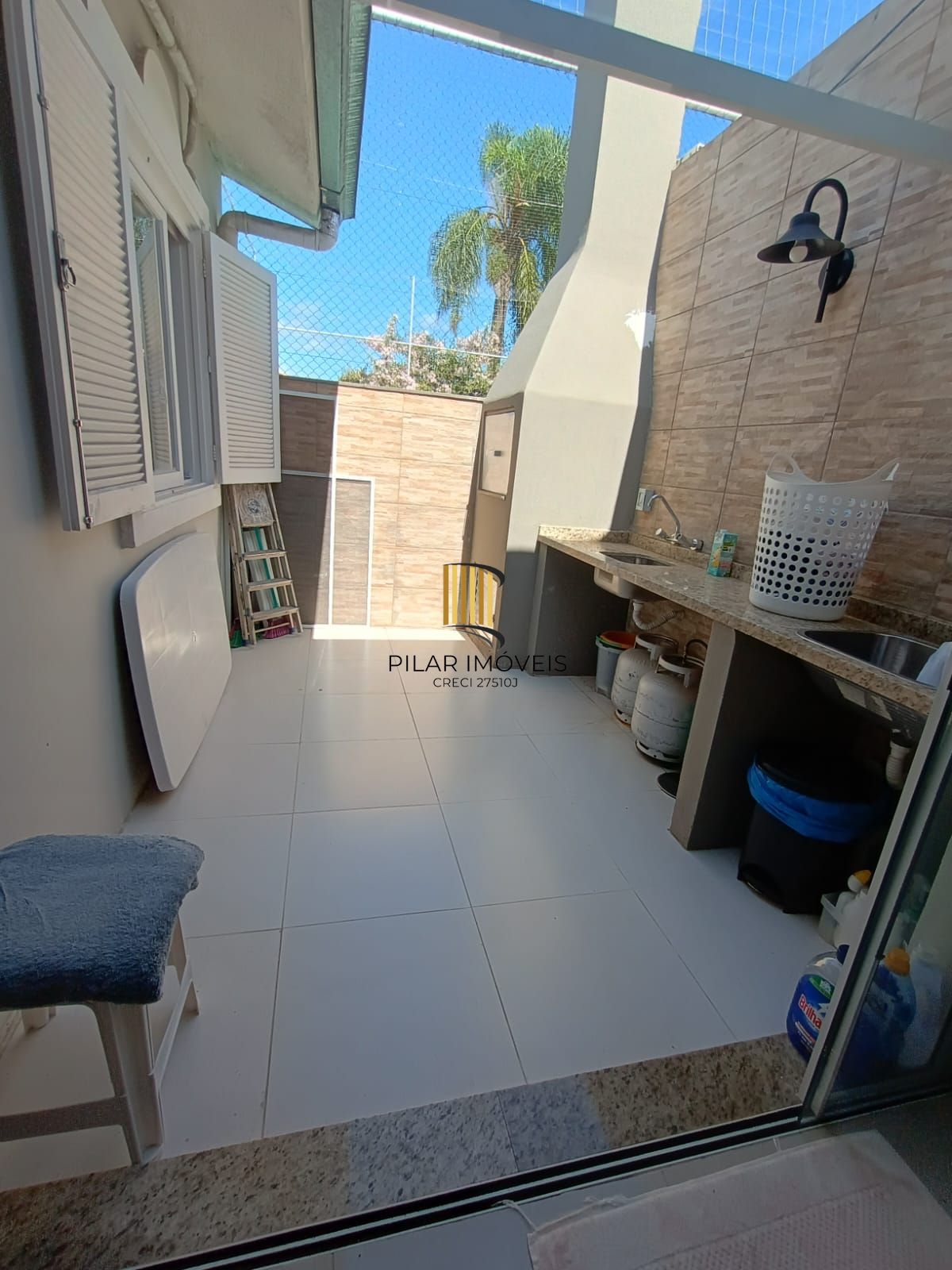 LINDA CASA EM CONDOMÍNIO EM CANOAS - QUITADA