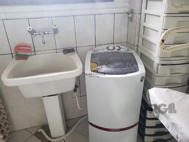 Casa em Condominio Fechado com 02 dormitórios sendo 01 suite Porto Alegre/RS