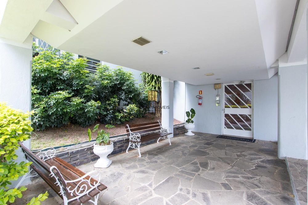 Apartemento de 2 dormitórios com vaga coberta no bairro Tristeza