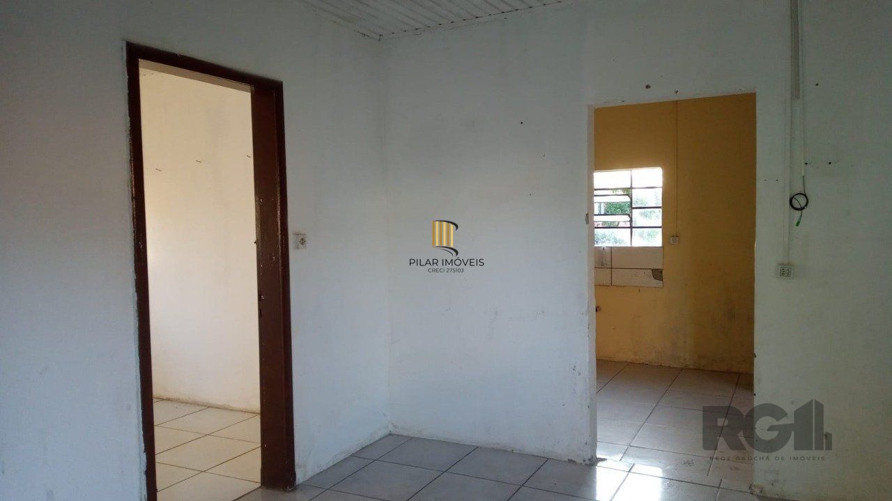 Casa à venda 2 dormitórios 3 vagas no Bairro Lami Porto Alegre RS