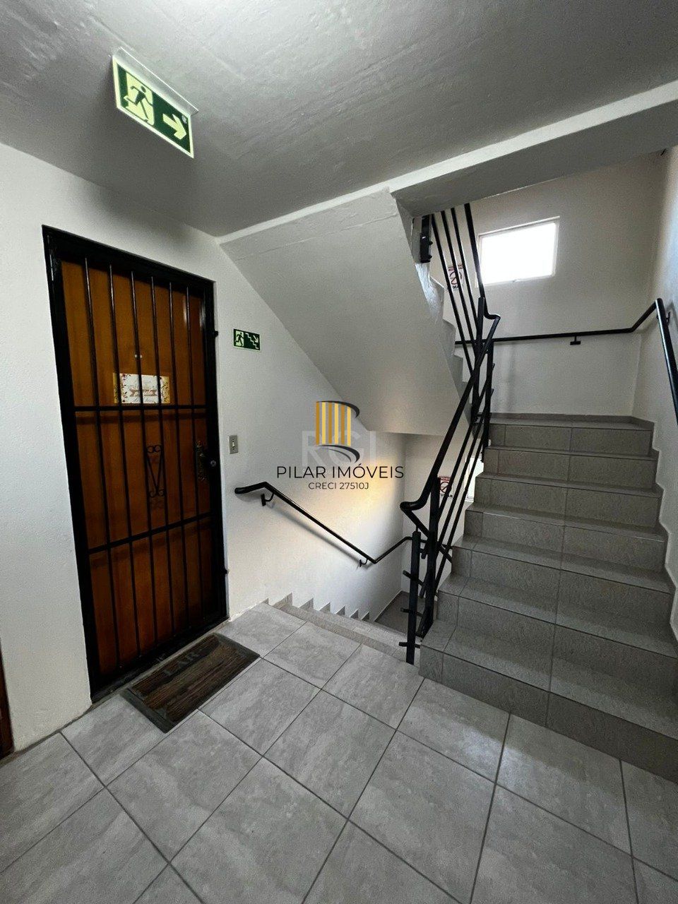 Apartamento para Venda - 38.24m², 2 dormitórios, 1 vaga - Vila Nova, Porto Alegre