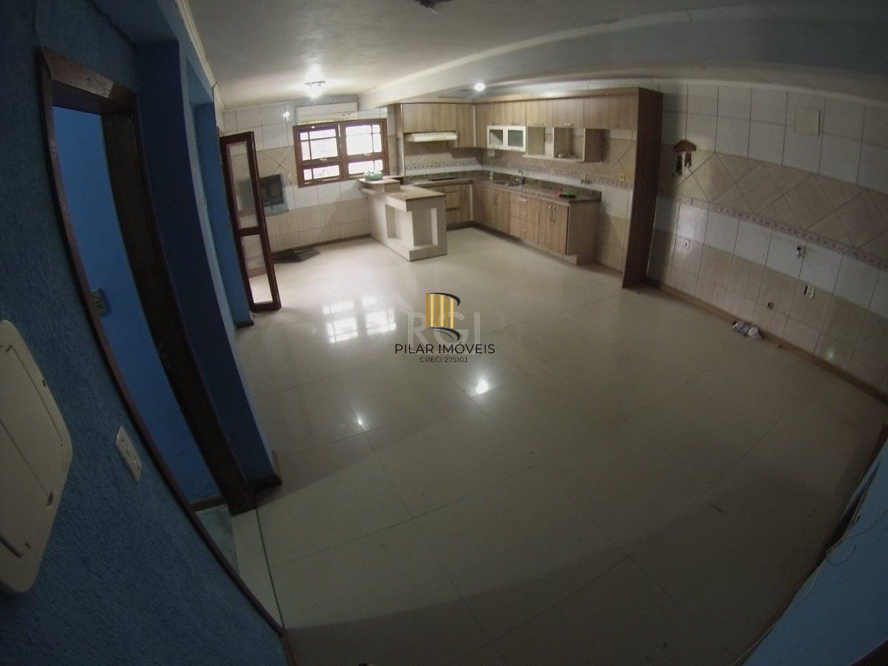 Casa 5 dormitórios no bairro Ponta Grossa
