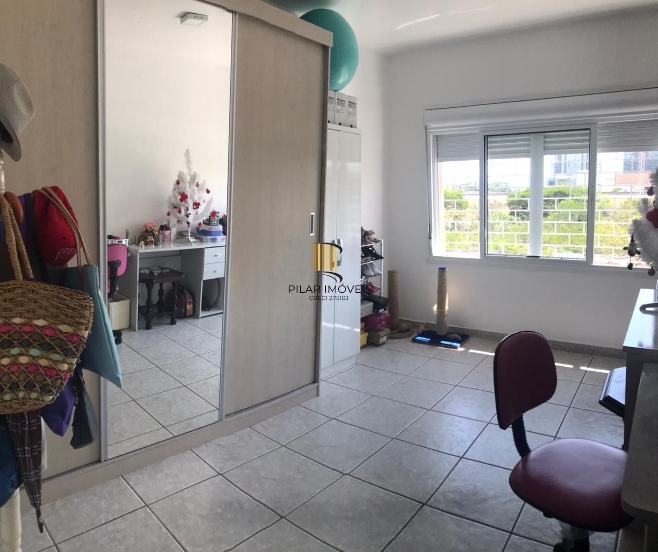 APARTAMENTO, 3 DORMITÓRIOS, 2 VARANDAS, BAIRRO CRISTAL, PORTO ALEGRE/RS